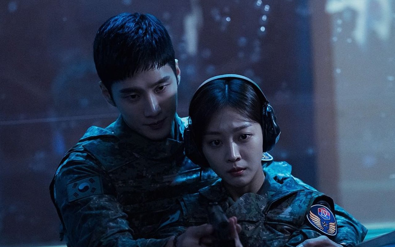 Ahn Bo Hyun dan Jo Bo Ah Tampilkan Akting Mengesankan Saat Syuting 'Military Prosecutor Doberman'