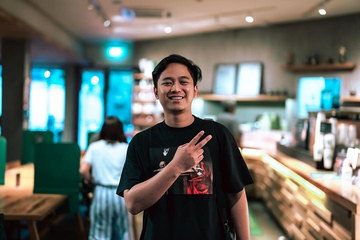 Jadi kuli bangunan