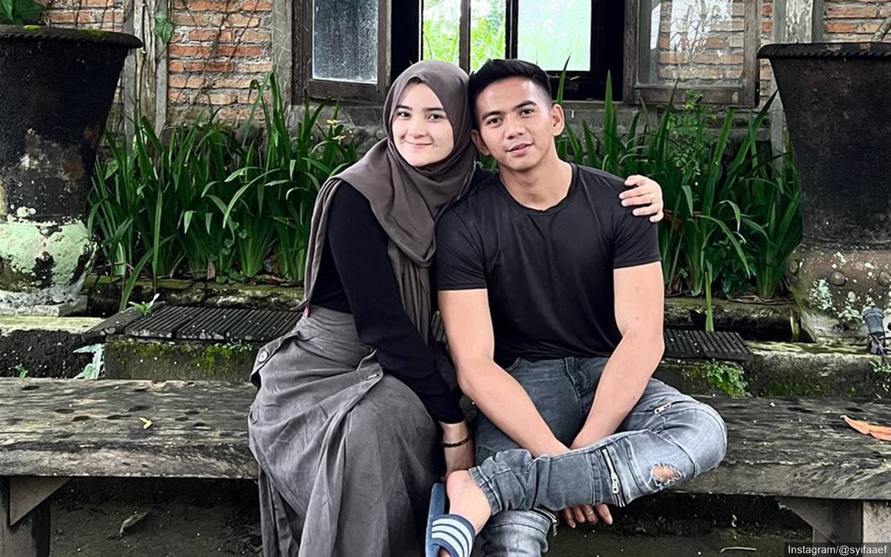 Terkuak Reaksi Tak Terduga Istri Ridho DA Saat Rumah Tangga Sempat Diisukan Retak Imbas 'Hapus' Foto