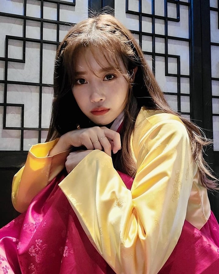 Pancarkan pesona wanita korea