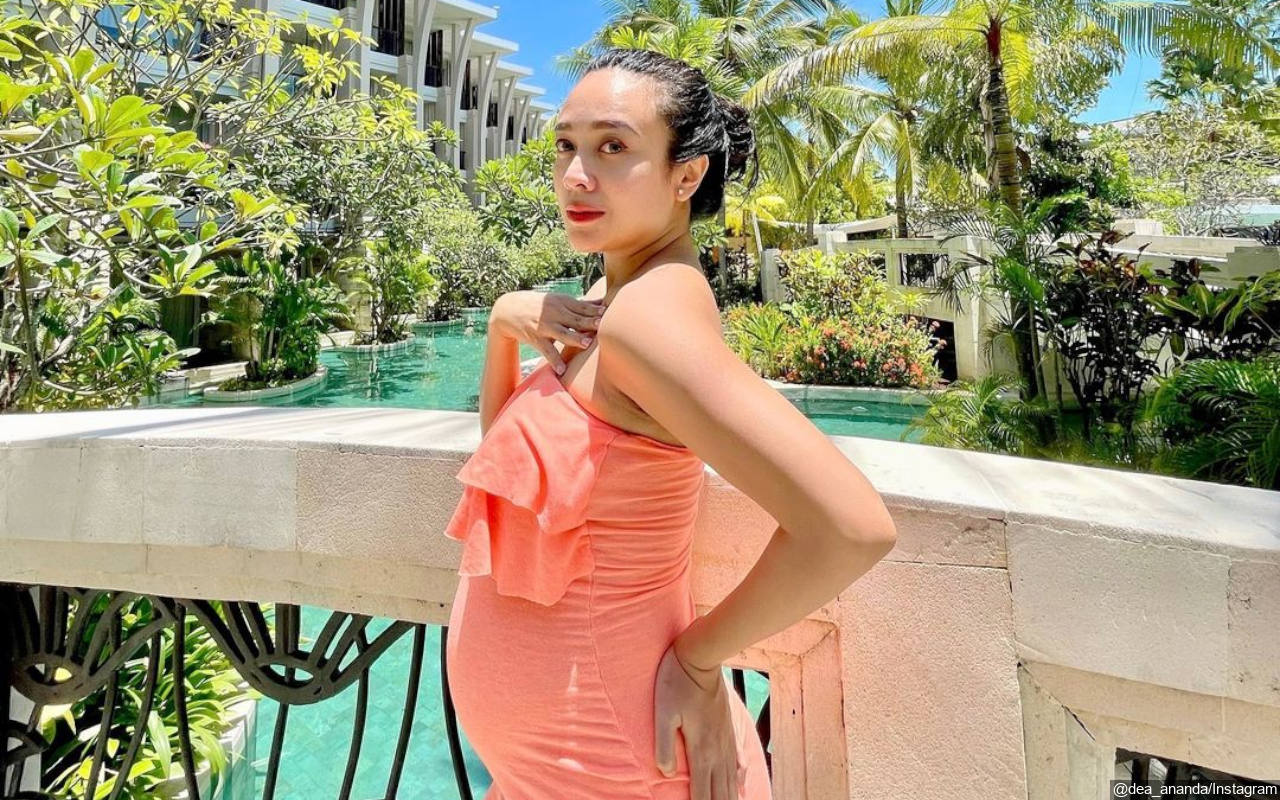 Dea Ananda Dijulidi Gara-gara Pamer Baby Bump Saat Pakai Baju Terbuka, Beri 'Sentilan' Balik