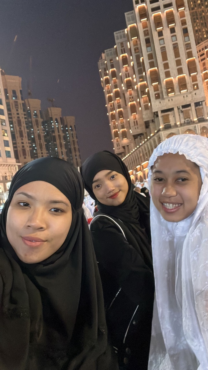 Fuji bersama bestie