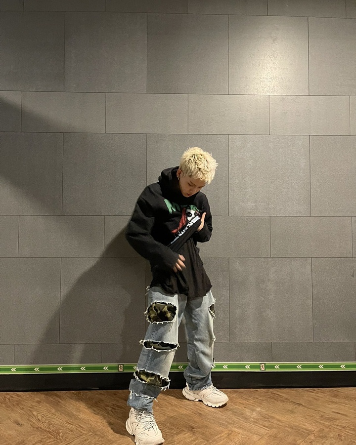 Stylish Abis