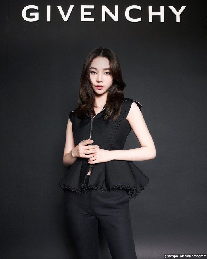Stand Out Dengan Rambut Pendek