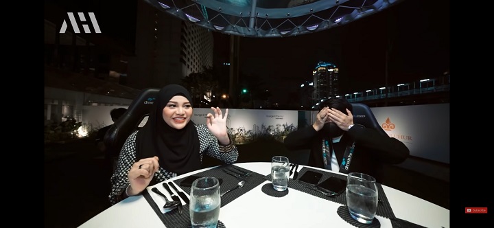 Keceriaan naik ke atas