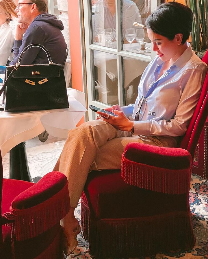  'nikita in paris'