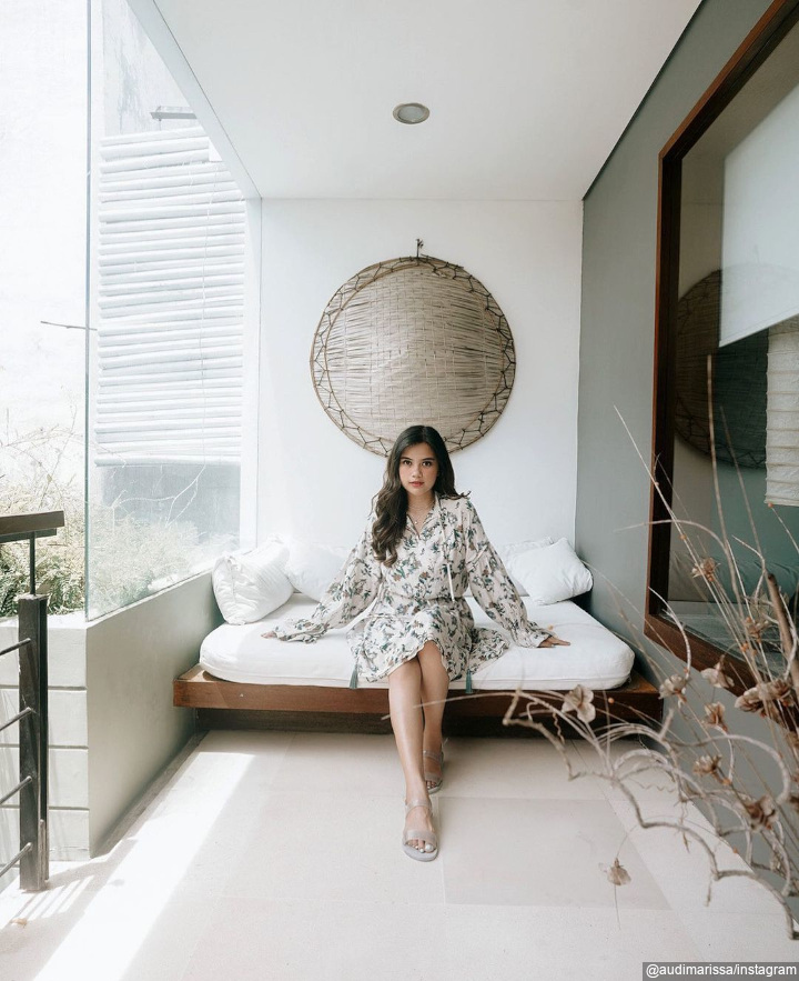 Feminin dengan Floral dress