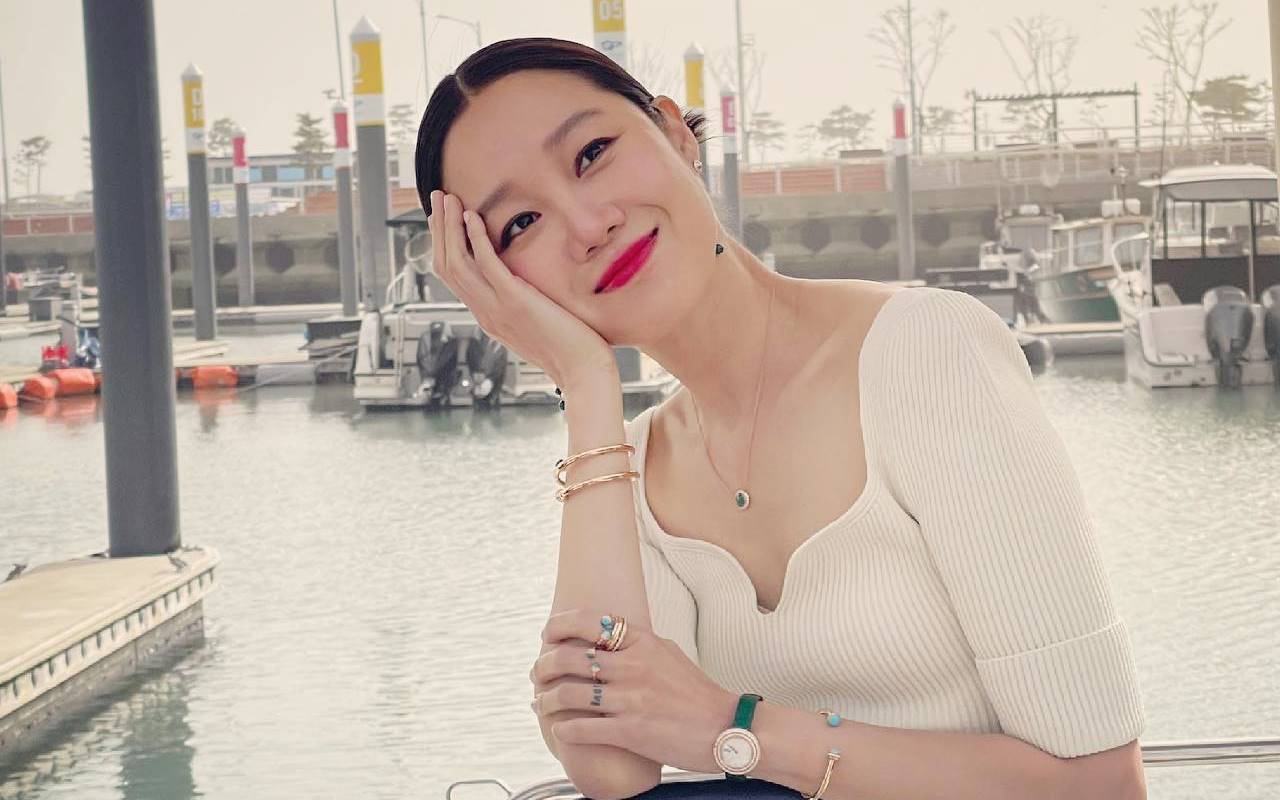 Punya Pacar, Ibu Gong Hyo Jin Sarankan Sang Putri Tak Menikah