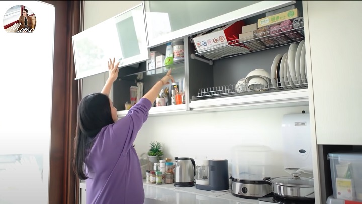 Dapur di kamar putri pertama