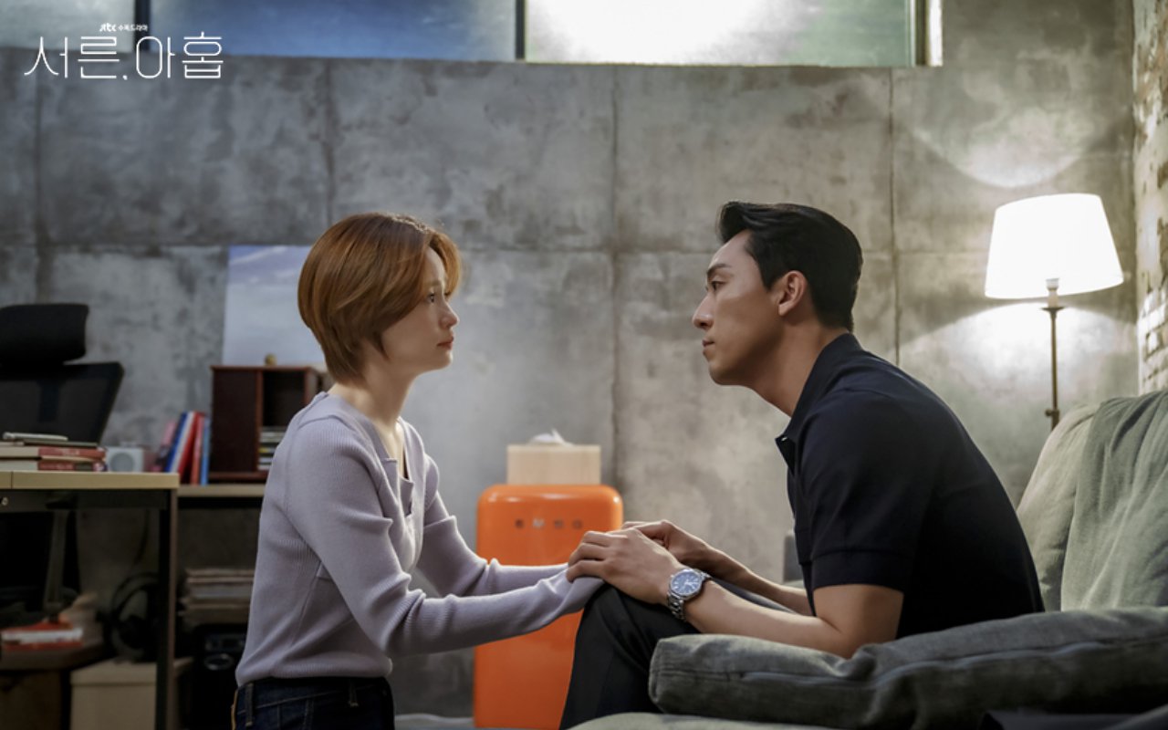 Selingkuh dengan Jeon Mi Do di 'Thirty Nine', Lee Moo Saeng Akhirnya Beri Tanggapan Soal Kritik