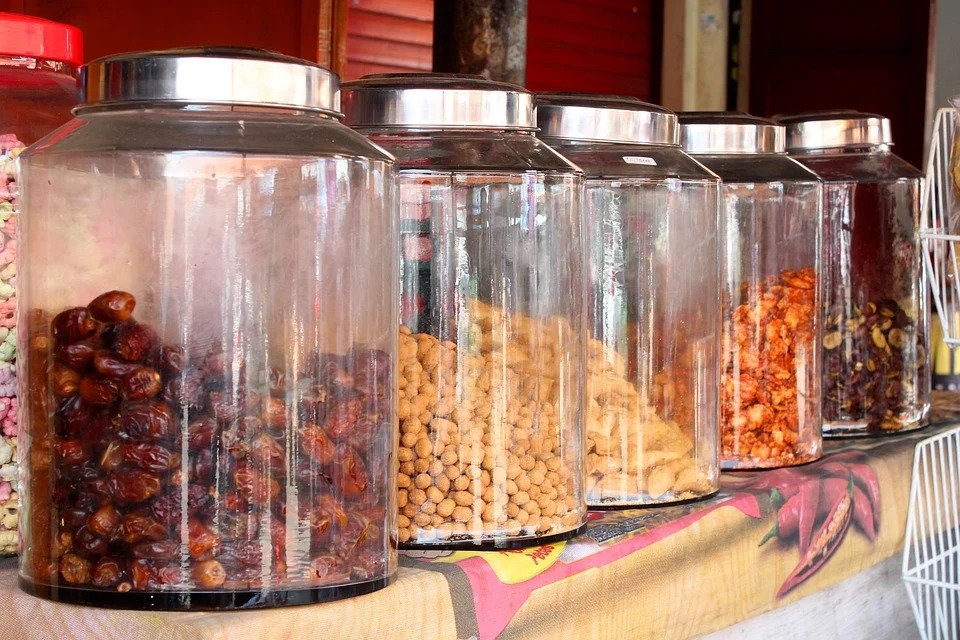 Simpan Makanan yang Tidak Perlu Diolah Kembali
