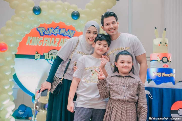 Potret Bareng Keluarga Rafiq