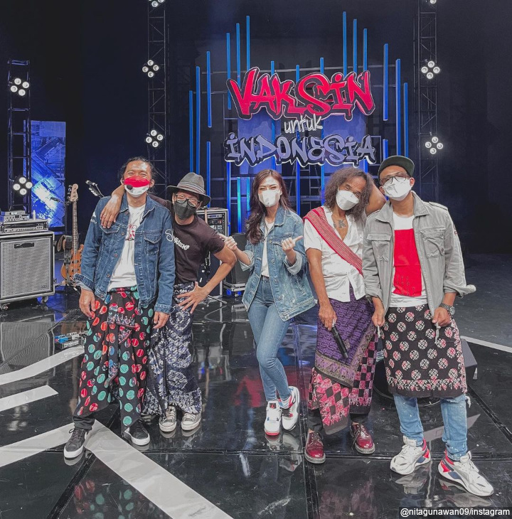 bareng SLANK