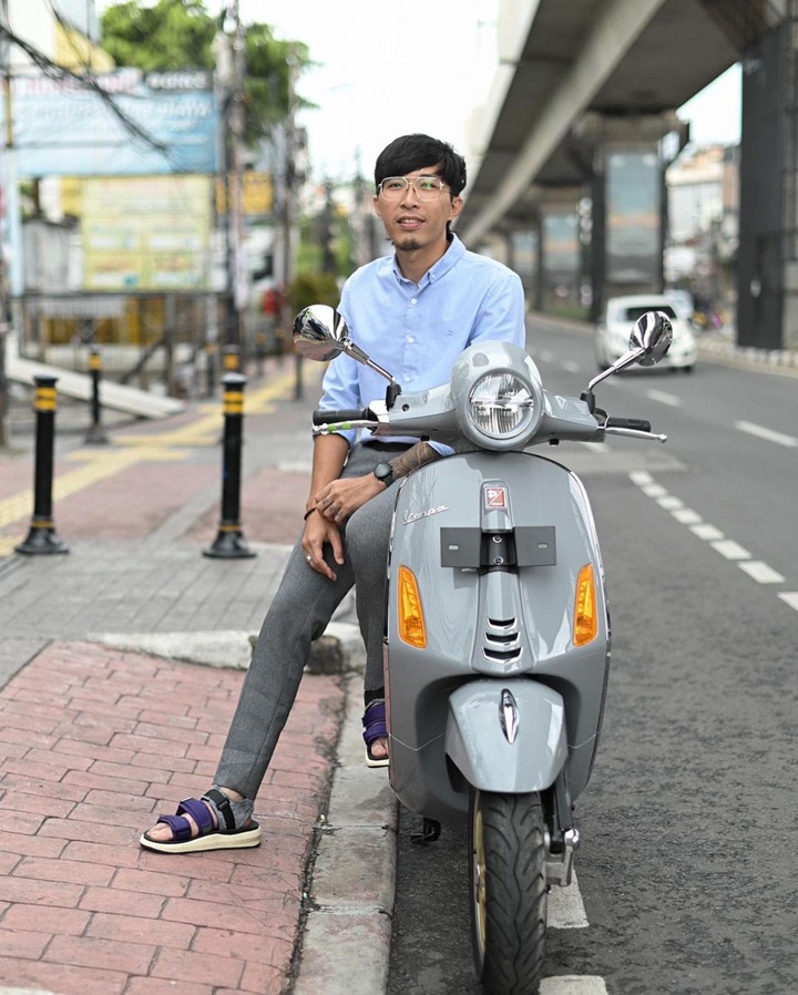 Dr Tirta