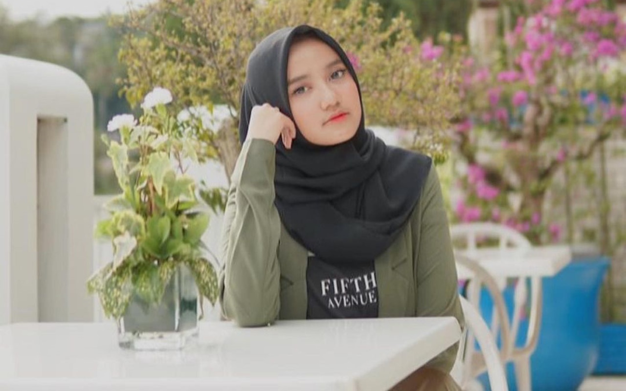 Santai Yusuf Mansur Dihujat, Wirda Mansur Malah Bikin Guyonan Soal Sibuk Cari 1 Triliun