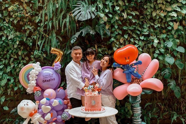 Gading Marten dan Gisella Anastasia 