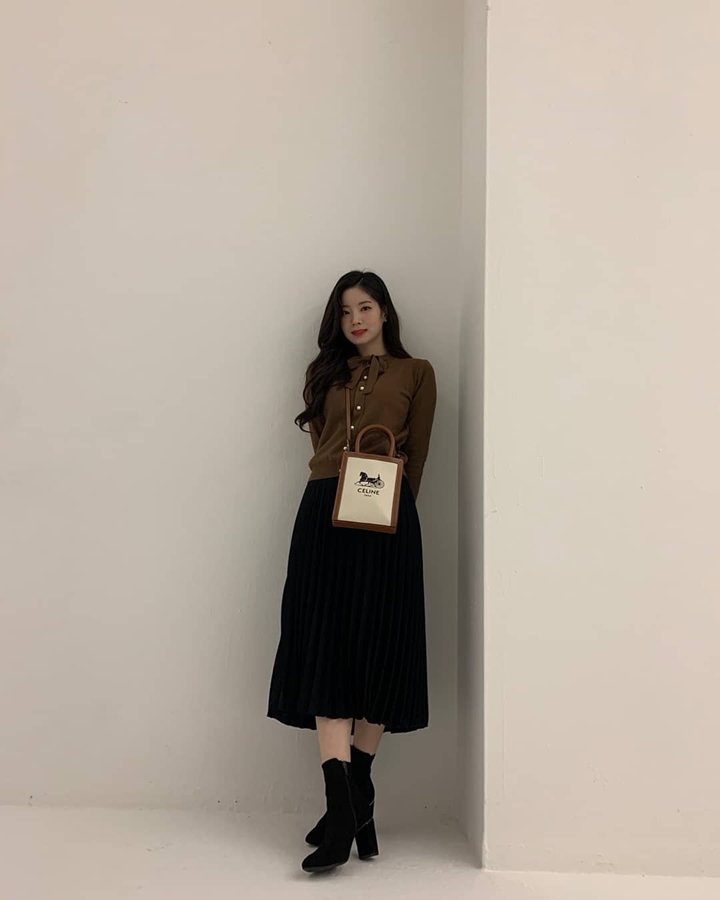 Charming Dengan Rok
