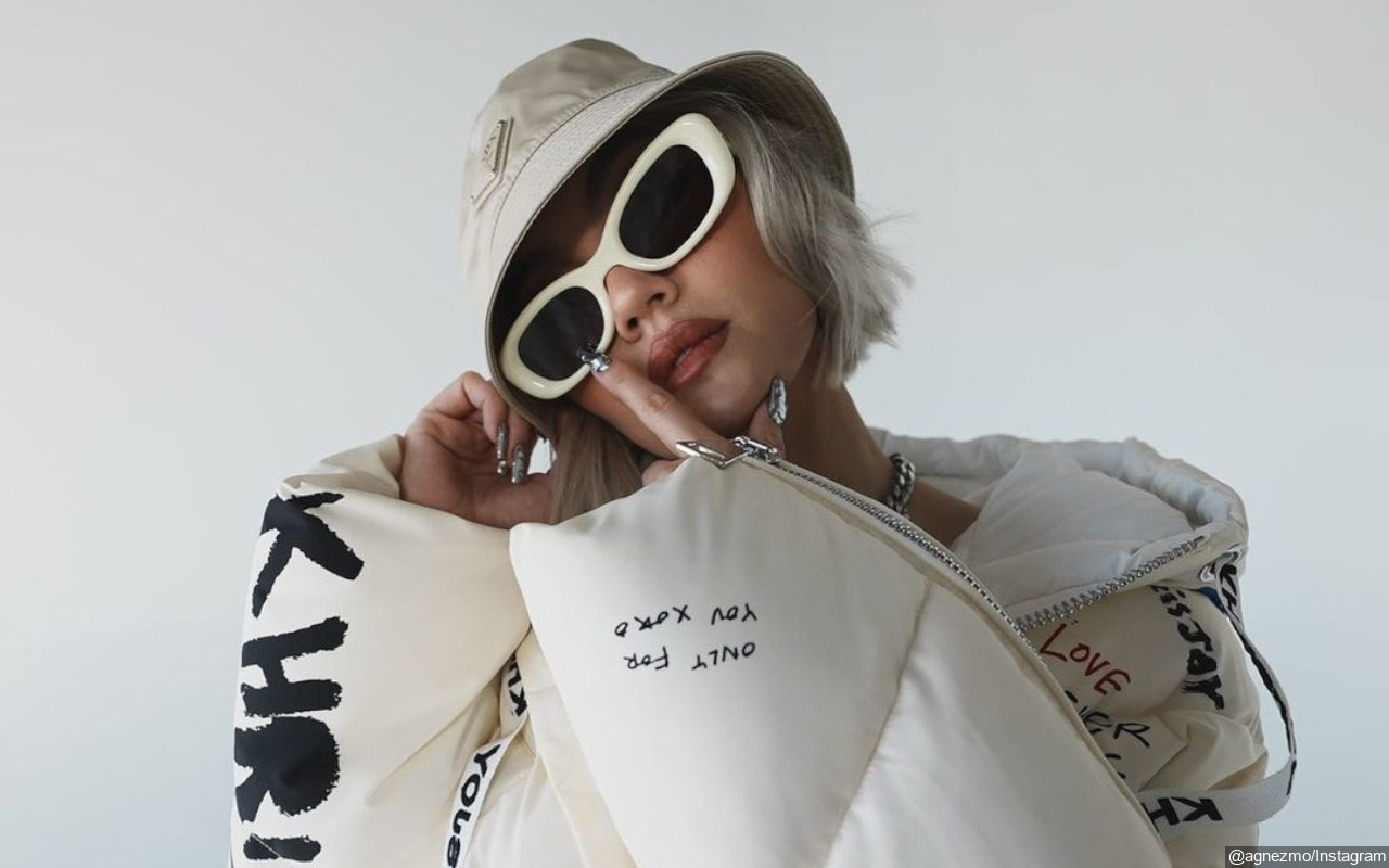 Agnez Mo Ladeni Netizen yang Nekat Komen Julid, Tagar #WeLoveYouAgnezMo Langsung Trending