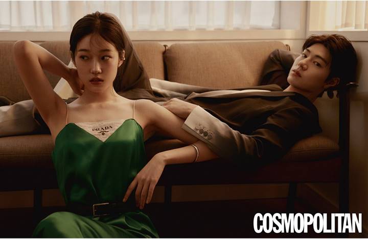 Bae Hyun Sung dan Roh Yoon Seo di pemotretan bersama dengan majalah Cosmopolitan