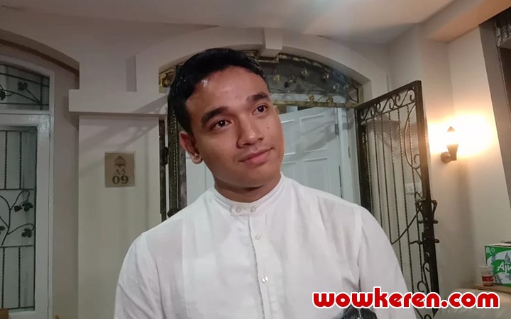 Fadly Faisal Ajak Pacar Ke Syukuran Rumah Baru Gala