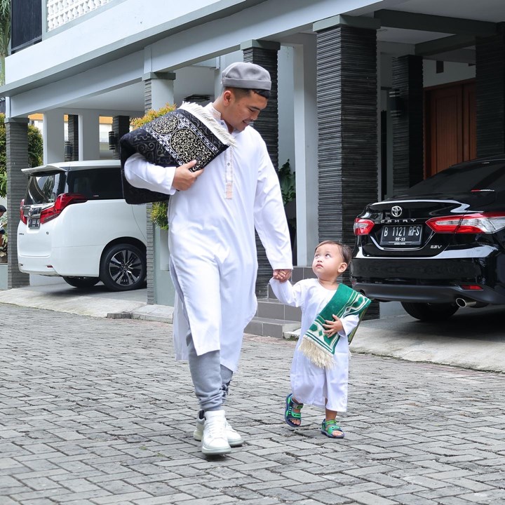 Jumatan Bareng Anak Kedua