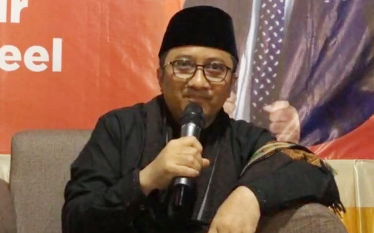 Viral Potongan Ceramah Ustaz Yusuf Mansur Salawatan Lalu Ambil Barang di Mall Tanpa Bayar