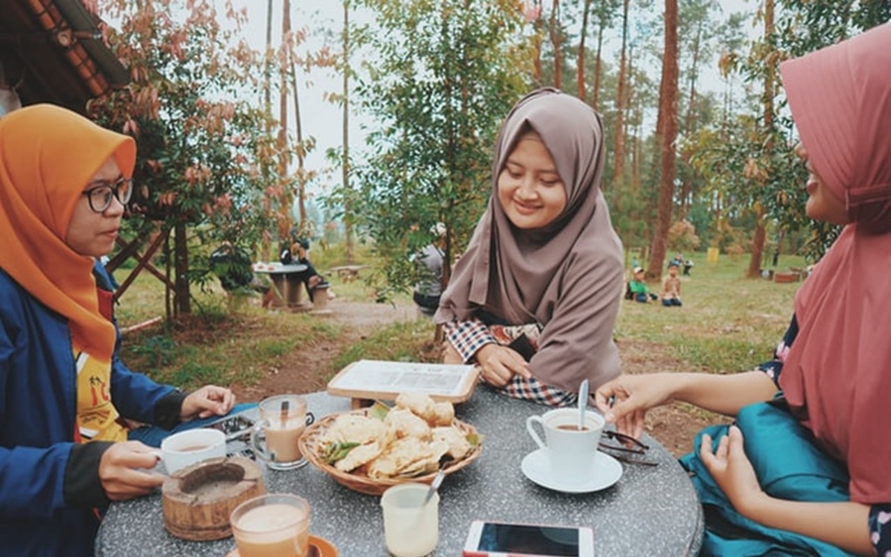 Sedih Tak Bisa Mudik? Simak Cara Asyik Rayakan Lebaran di Tanah Rantau