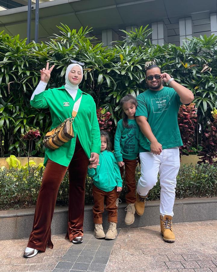 keluarga kompak