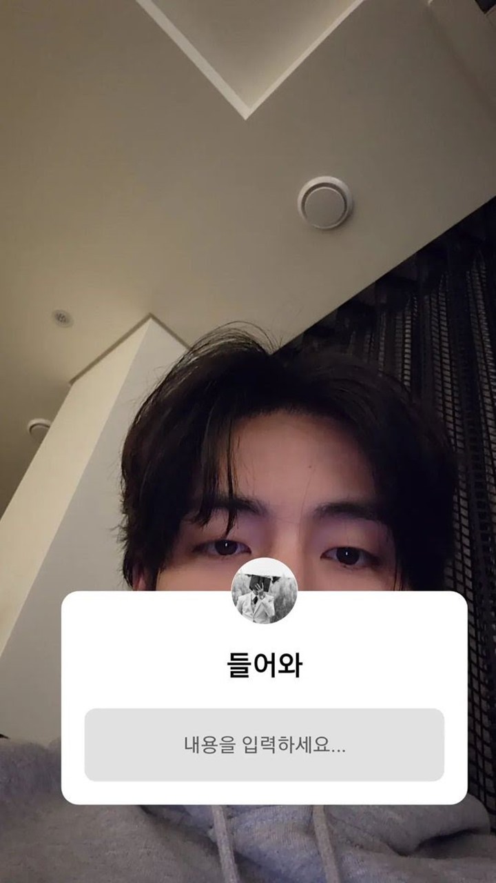 V BTS Berjuang Ekstra Demi Interaksi dengan ARMY, Endingnya Sungguh Mengejutkan