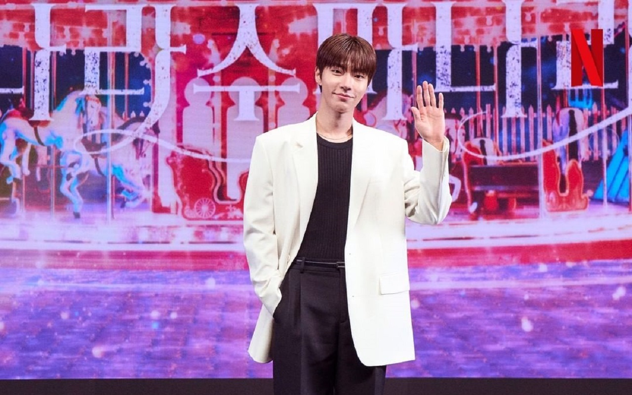 Begini Tanggapan Hwang In Yeop Saat Dituntut Akting Sambil Menyanyi & Menari di 'The Sound of Magic'