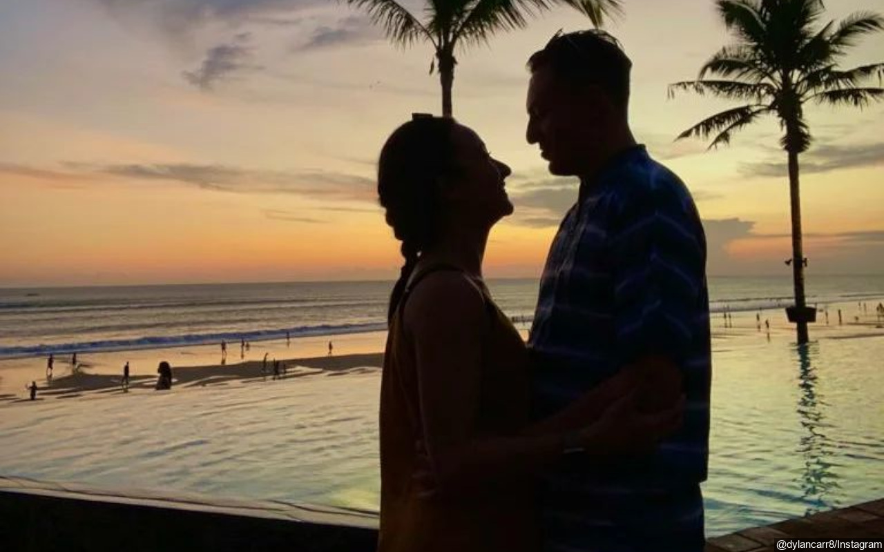 Uwu Bareng Dylan Carr, 10 Potret Enerjik Naomi Zaskia Eks Sule
