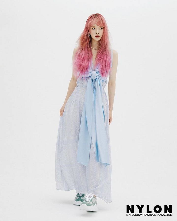 <i>chic colorful</i>