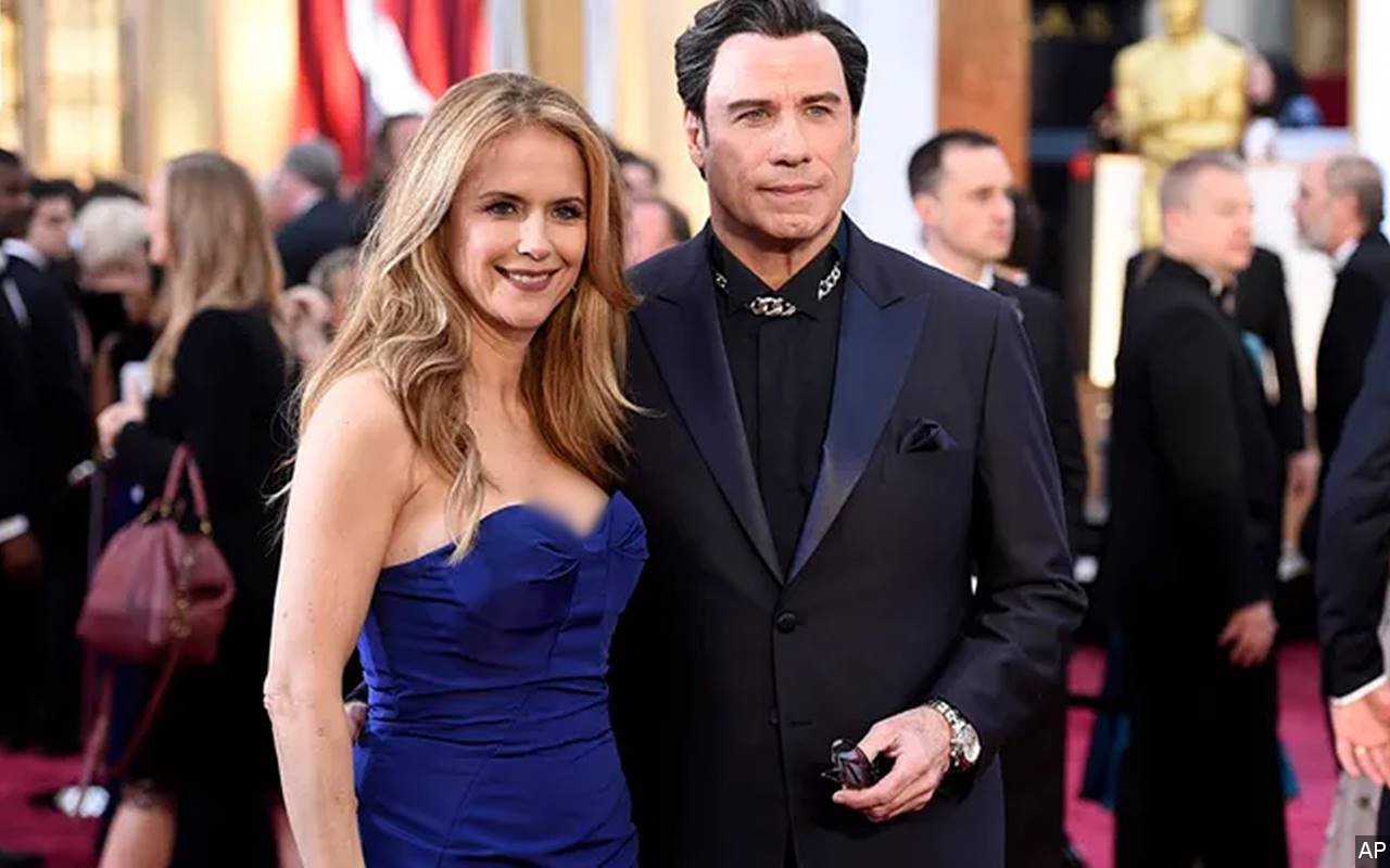 Pilu, John Travolta Kenang Kelly Preston Mendiang Sang Istri Tepat Di Perayaan Hari Ibu