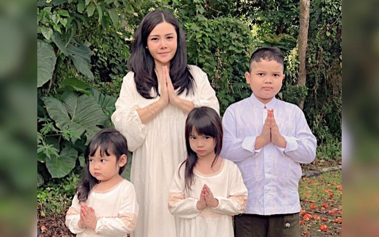Mawar AFI Pamer Video Putri Sakit Hingga Pakai Nebulizer, Susi 'Ibu Tiri' Disalahkan?