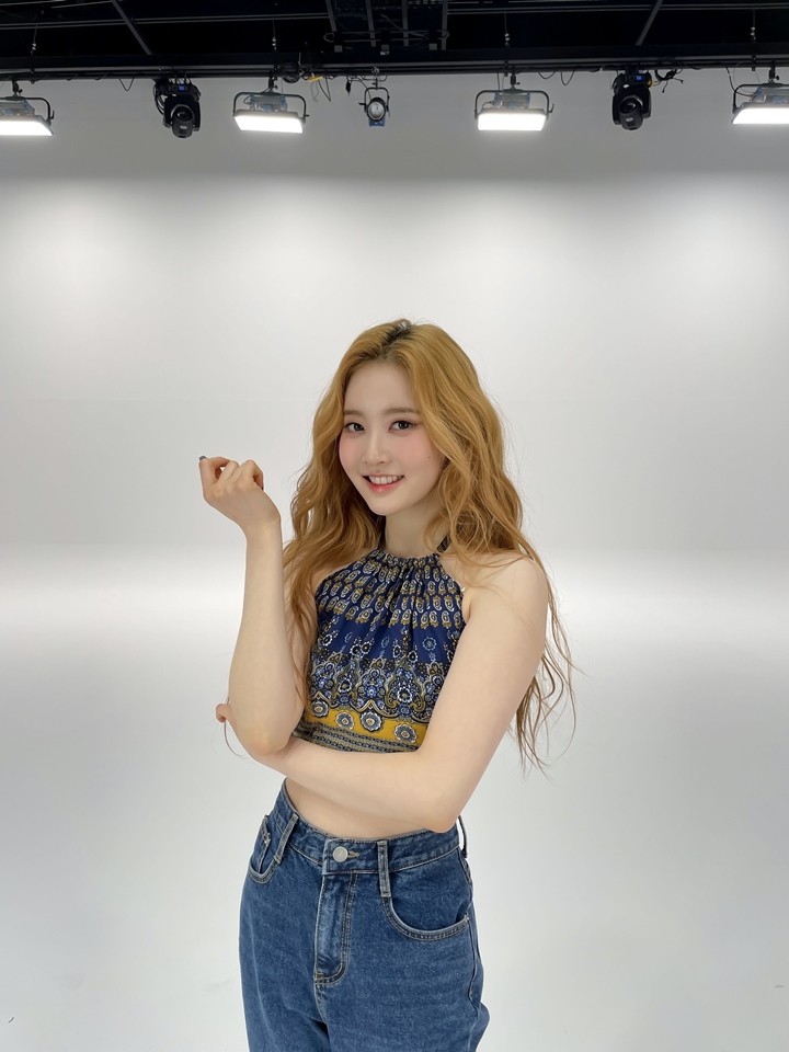 Idol Bilingual