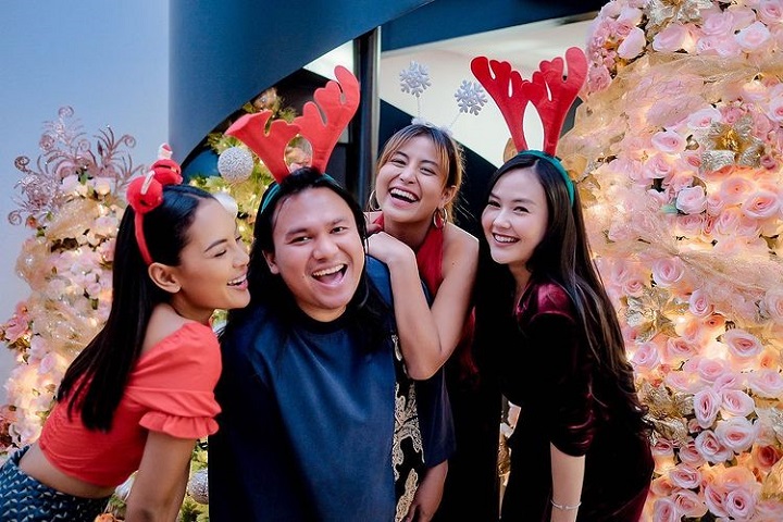 Rayakan Natal bersama