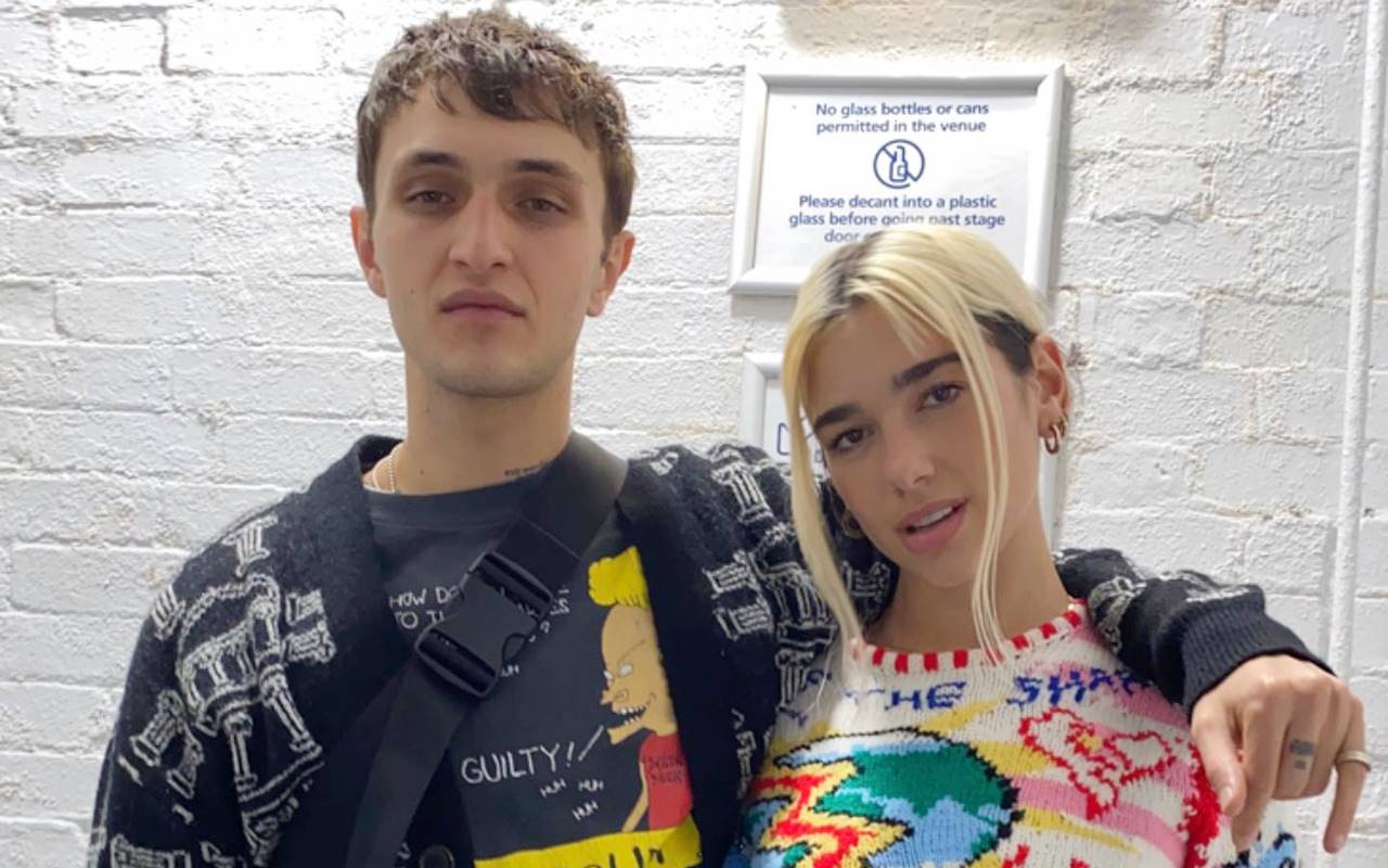 Dua Lipa Ungkap Kebahagiaan Sebagai Single Usai Putus Dari Anwar Hadid