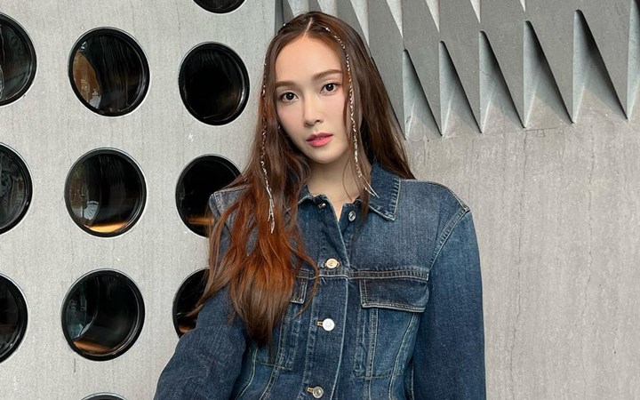 Jessica Isyaratkan Dimusuhi SNSD Karena Bisnis, Sempat Gelut dengan Satu Member