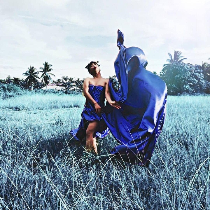 Photoshoot Stunning di Sawah