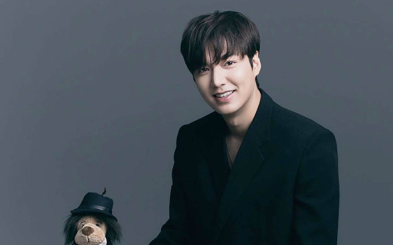 Bikin Melting, Potret Baru Lee Min Ho Dikomentari Tampan oleh Aktor Ini