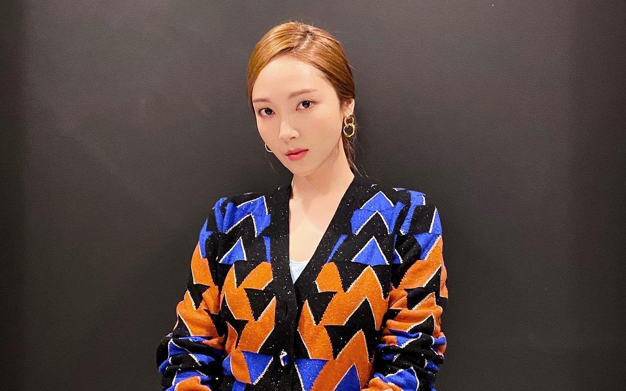 10 Potret Girl Crush Jessica Jung, Novel Barunya Viral Karena Picu Polemik