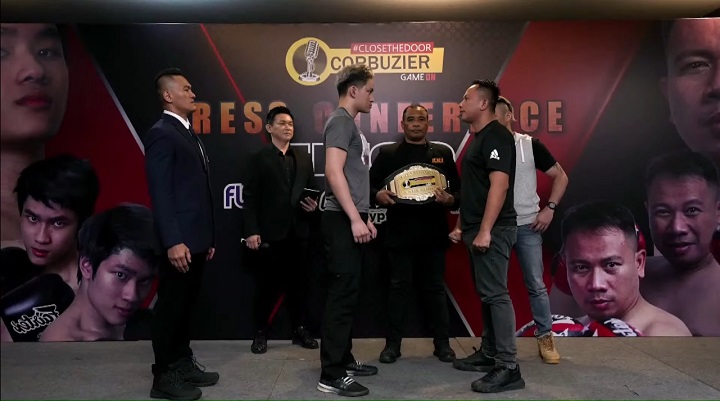 Azka Corbuzier vs Vicky Prasetyo
