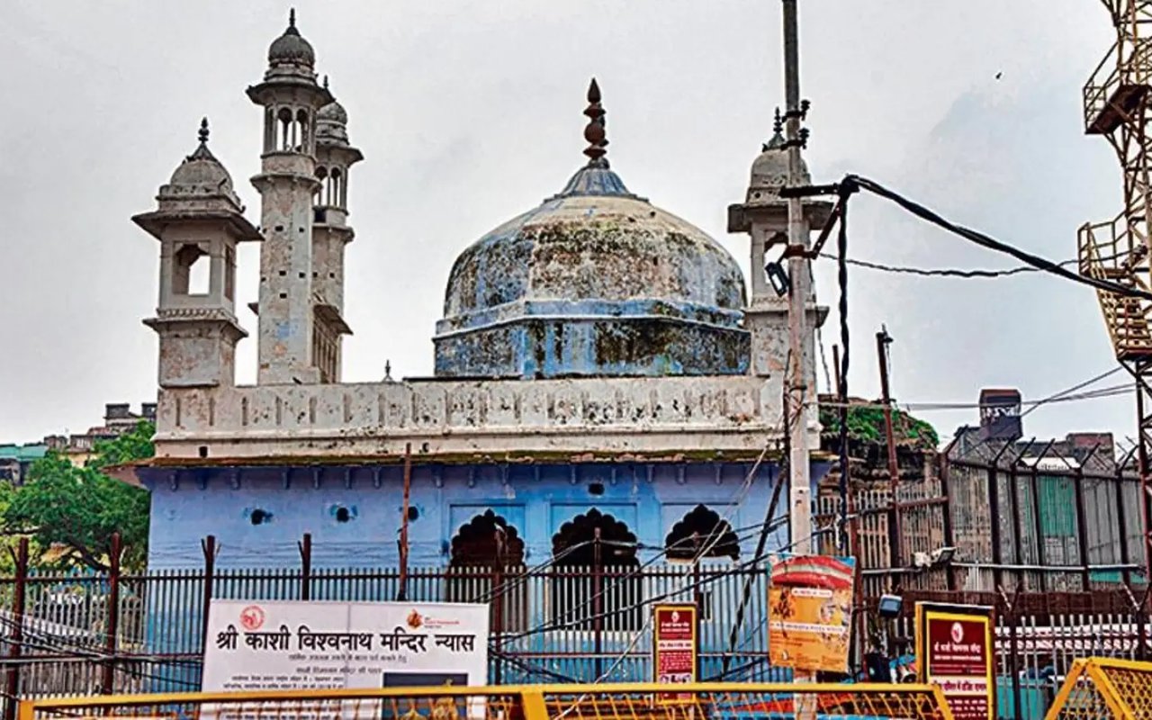 Pengadilan India Batasi Pertemuan Muslim di Masjid Usai Berhala Ditemukan di Tempat Ibadah