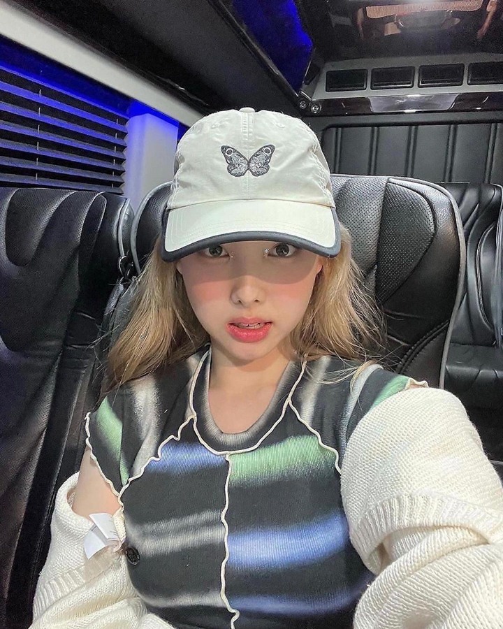 Nayeon Pamer Aura Badass