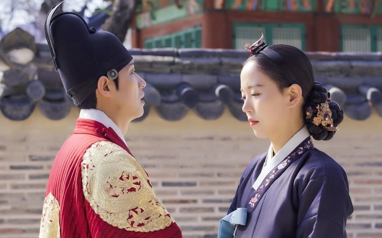 Percintaan Lee Joon & Kang Han Na Nyesek Abis, 'Bloody Heart' Banjir Pujian