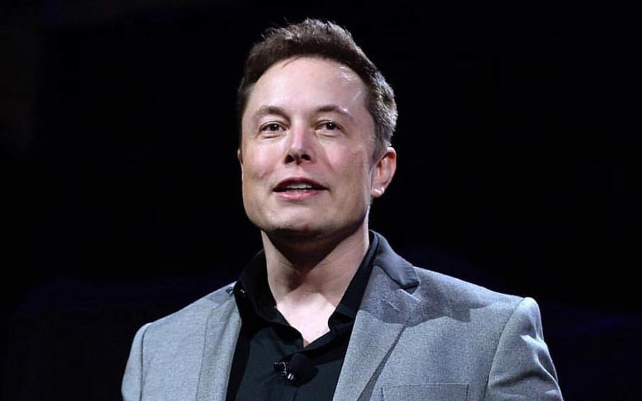 Elon Musk Beri Bantahan Tegas Usai Dituduhkan Lakukan Pelecehan Seksual Terhadap Pramugari SpaceX