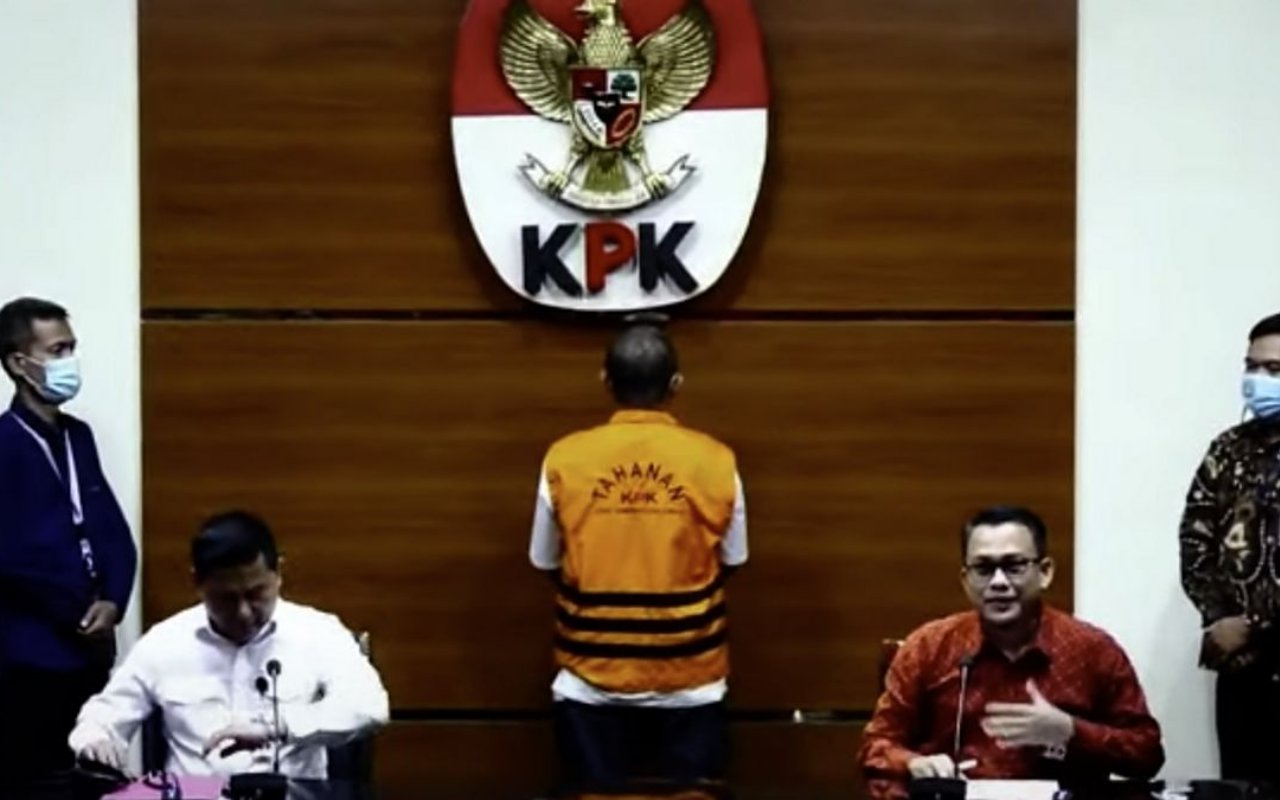Setelah 6 Tahun Jadi Tersangka Korupsi Pengadaan Pupuk, KPK Kini Tahan Eks Dirjen Kementan