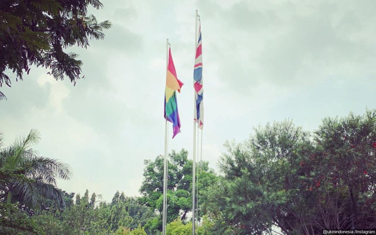 Bendera LGBT yang Dikibarkan di Kedubes Inggris Sudah Tak Tampak, Miliki Kekebalan Diplomatik