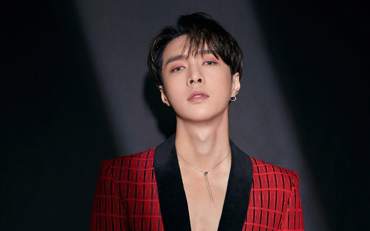 SM Hapus Nama Lay Zhang dari Daftar Member EXO, Resmi Keluar?