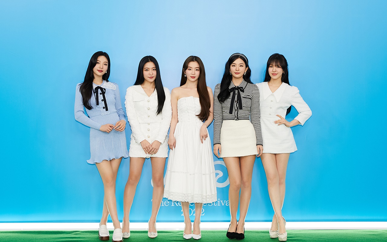 Kostum Red Velvet di Allo Bank Festival 2022 Tak Seragam, Stylist Lagi-Lagi Kena Semprot